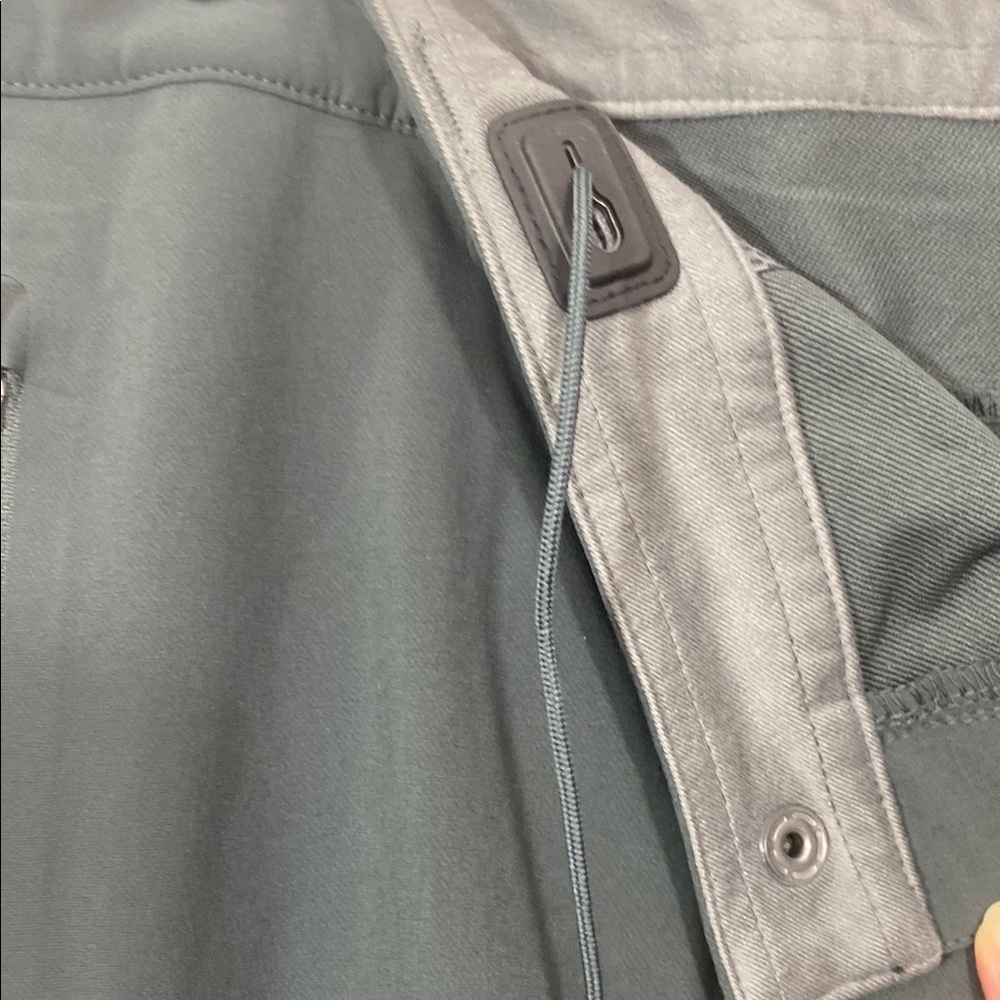 NWT REI Women's Endeavor Technical Trail Pants 14 Petite - Picture 3 of 10